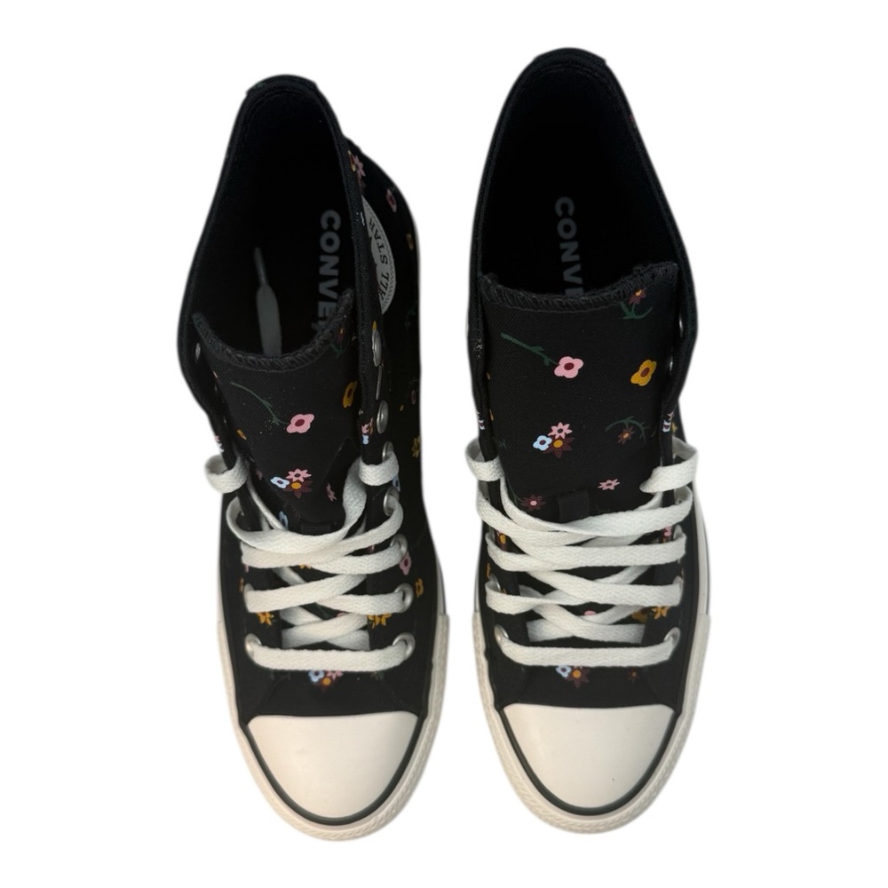 Converse Women's Chuck Taylor All Star Floral Embroidery High Top Shoe, Size 9.5 - Picture 4 of 11